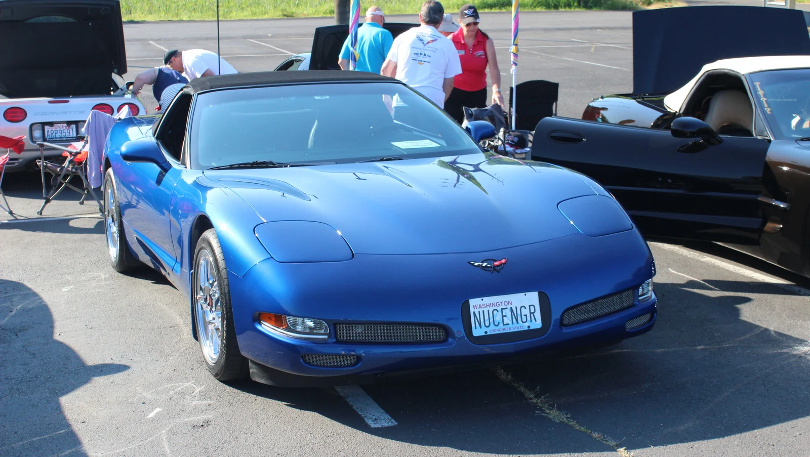 Click to Enlarge-Esc to Close Corvette Generations/C5/C5 2002 Blue CHulka.webp